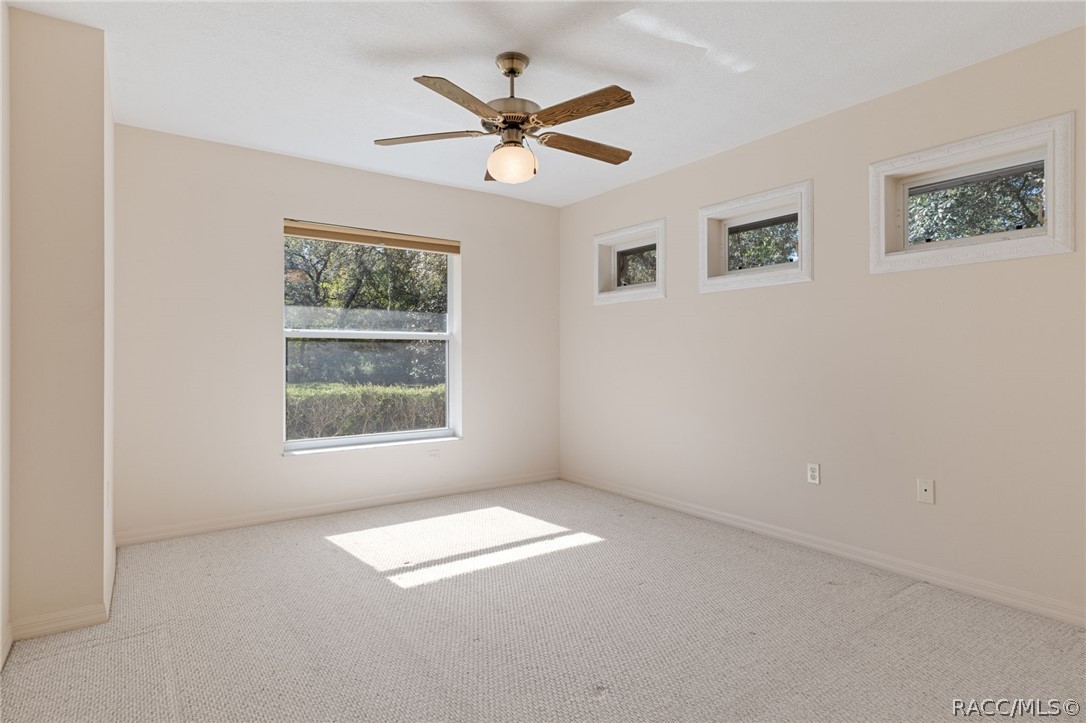 5839 N Carnation Drive, Beverly Hills, FL 34465