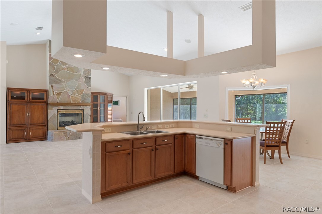 5839 N Carnation Drive, Beverly Hills, FL 34465
