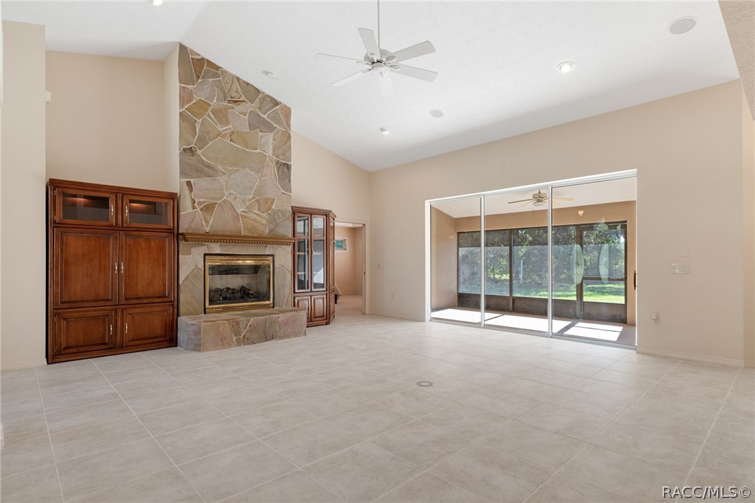 5839 N Carnation Drive, Beverly Hills, FL 34465