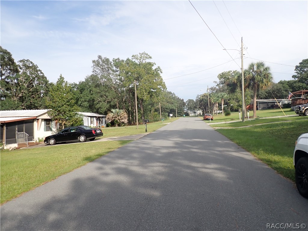 5270 W Shaker Place, Lecanto, FL 34461