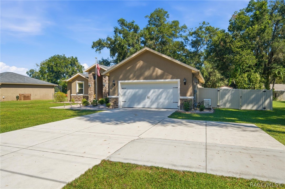 197 N Independence Highway, Inverness, FL 34453