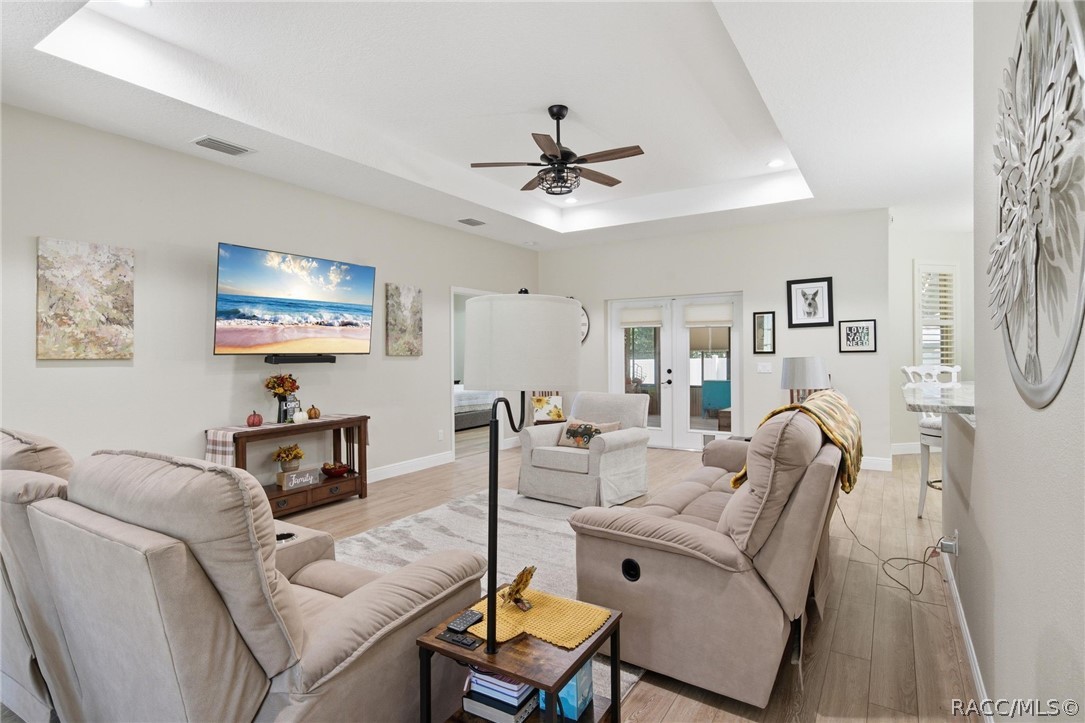 197 N Independence Highway, Inverness, FL 34453