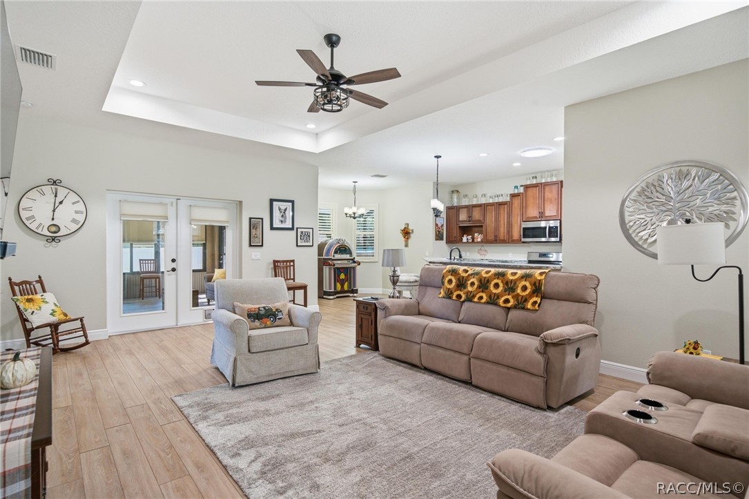 197 N Independence Highway, Inverness, FL 34453