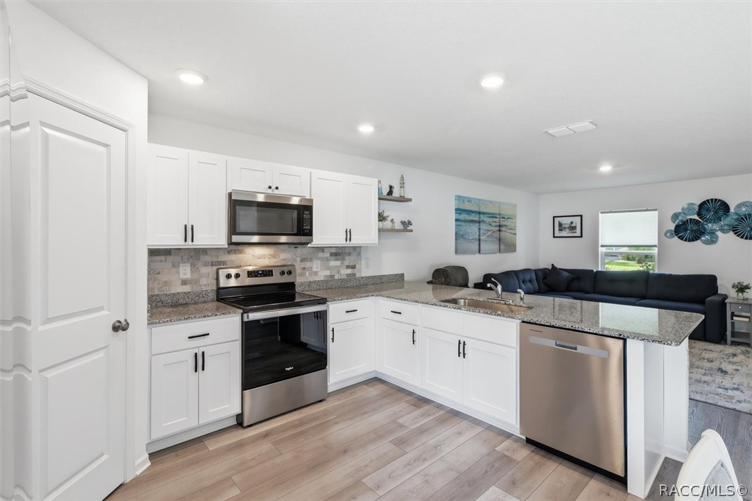 2457 W OAKLAND Lane, Dunnellon, FL 34434 2457 W OAKLAND Lane, Dunnellon, FL 34434