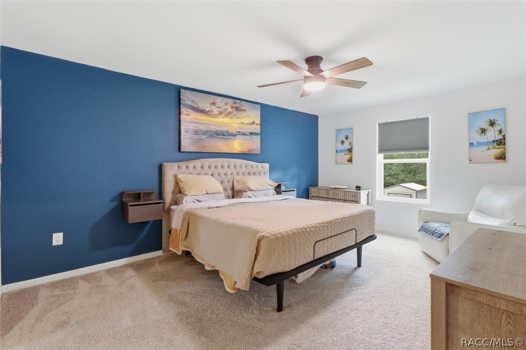 2457 W OAKLAND Lane, Dunnellon, FL 34434
