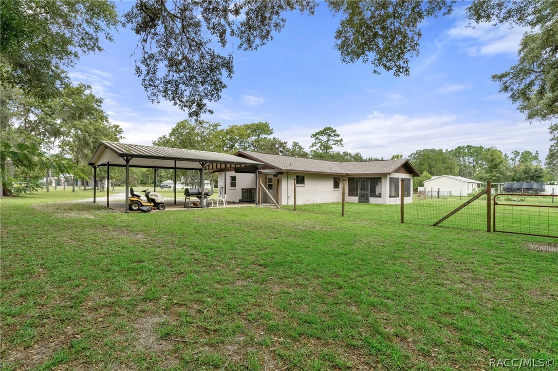 1931 S Colonial Avenue, Homosassa, FL 34448