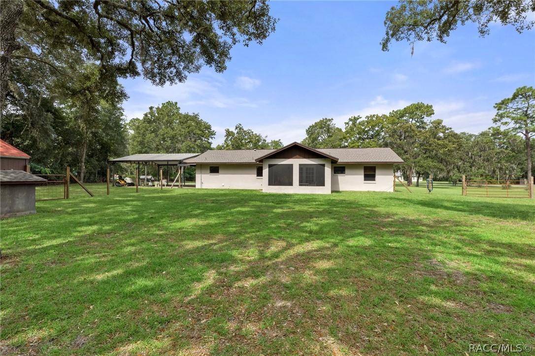 1931 S Colonial Avenue, Homosassa, FL 34448