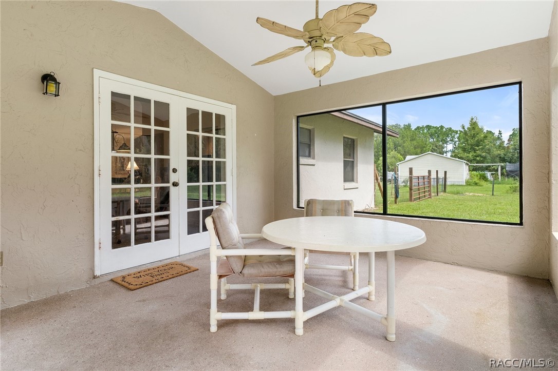 1931 S Colonial Avenue, Homosassa, FL 34448