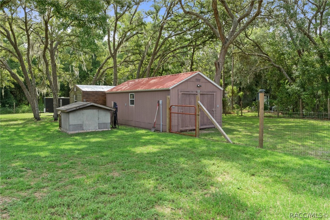 1931 S Colonial Avenue, Homosassa, FL 34448