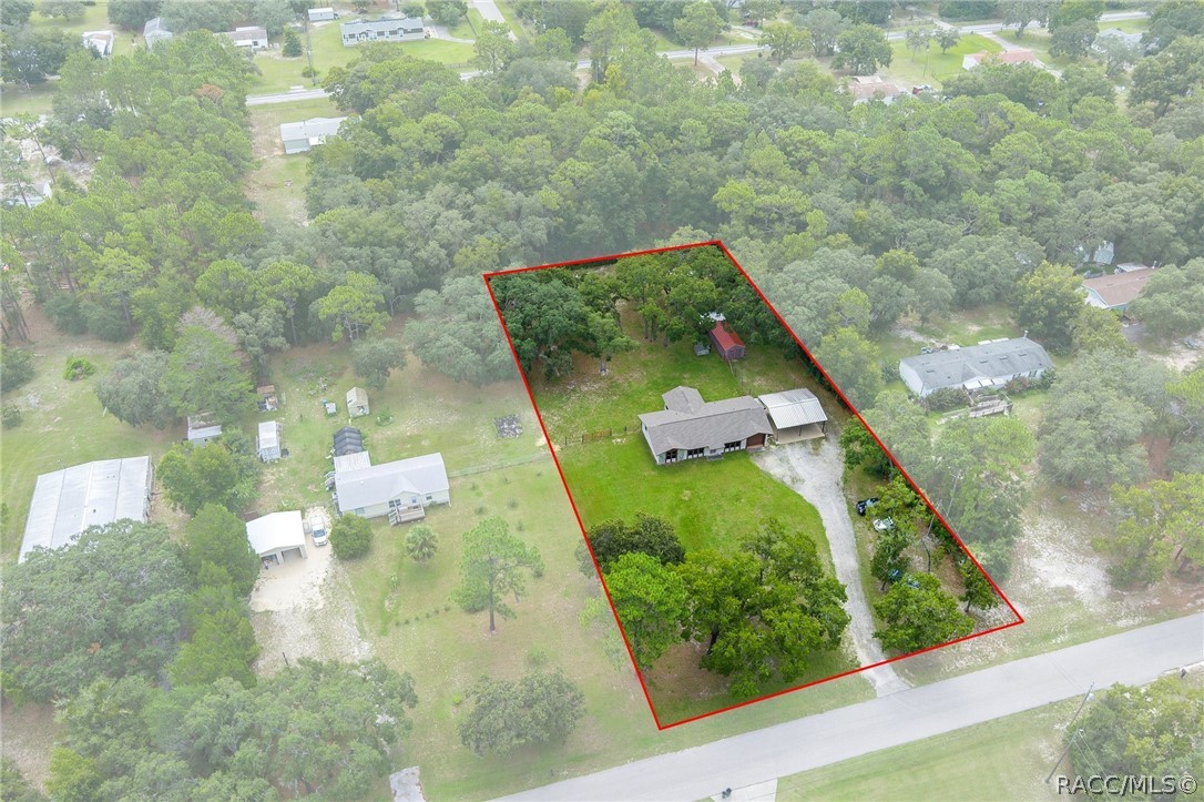 1931 S Colonial Avenue, Homosassa, FL 34448