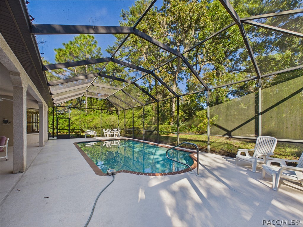 POOL 1