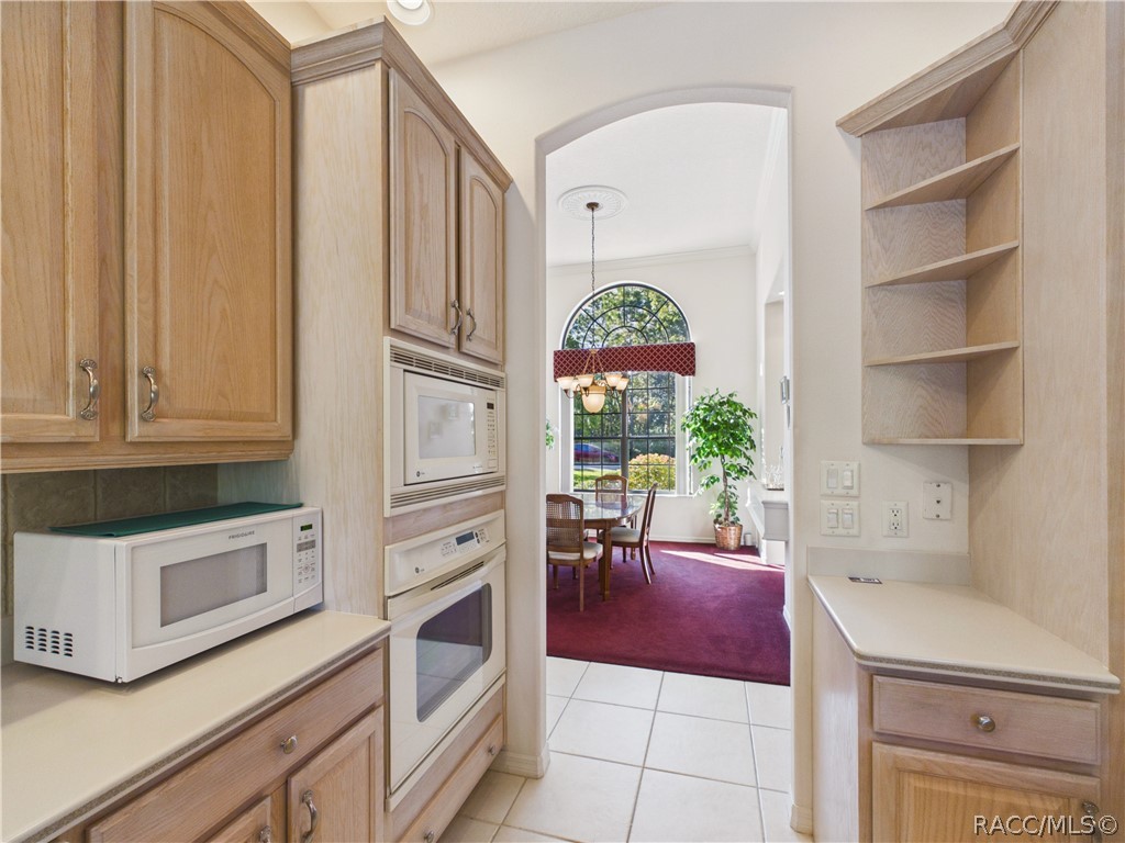 VIEW BACK TO THE DINING ROOM FROM THE KITCHEN