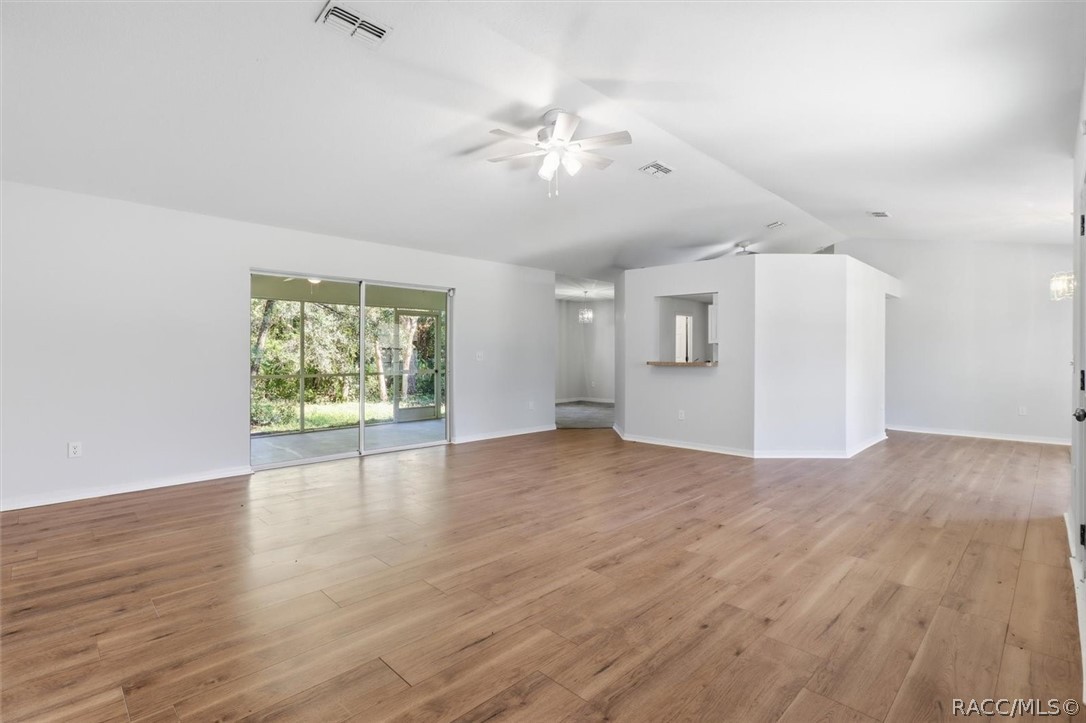 3075 E Crown Drive, Inverness, FL 34453