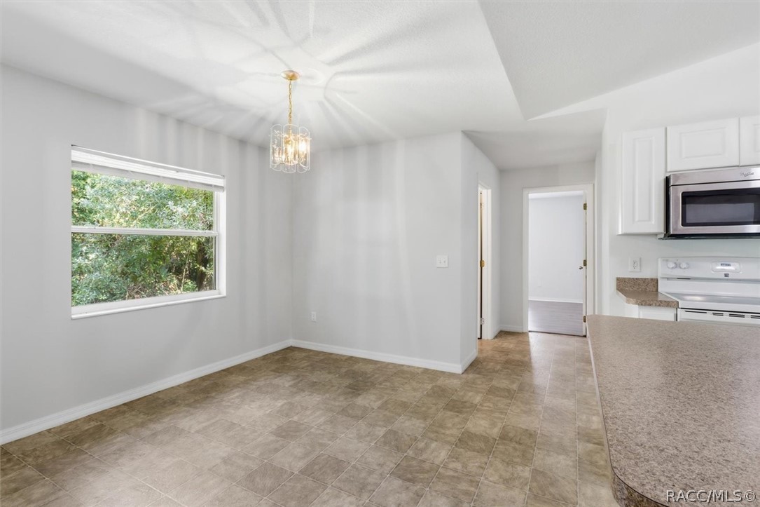 3075 E Crown Drive, Inverness, FL 34453