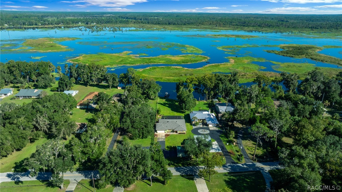 5911 W Riverbend Road, Dunnellon, FL 34433