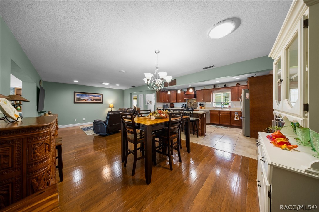 5911 W Riverbend Road, Dunnellon, FL 34433
