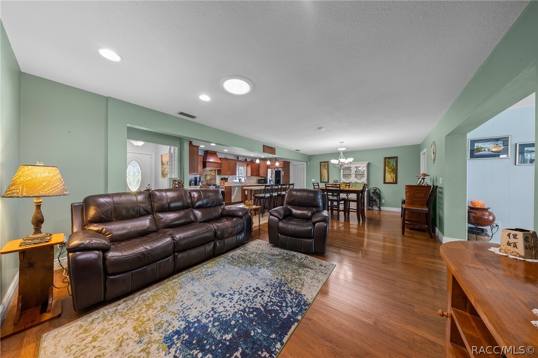 5911 W Riverbend Road, Dunnellon, FL 34433