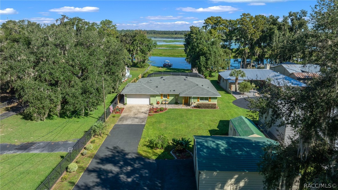5911 W Riverbend Road, Dunnellon, FL 34433