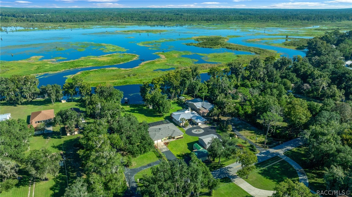 5911 W Riverbend Road, Dunnellon, FL 34433 5911 W Riverbend Road, Dunnellon, FL 34433