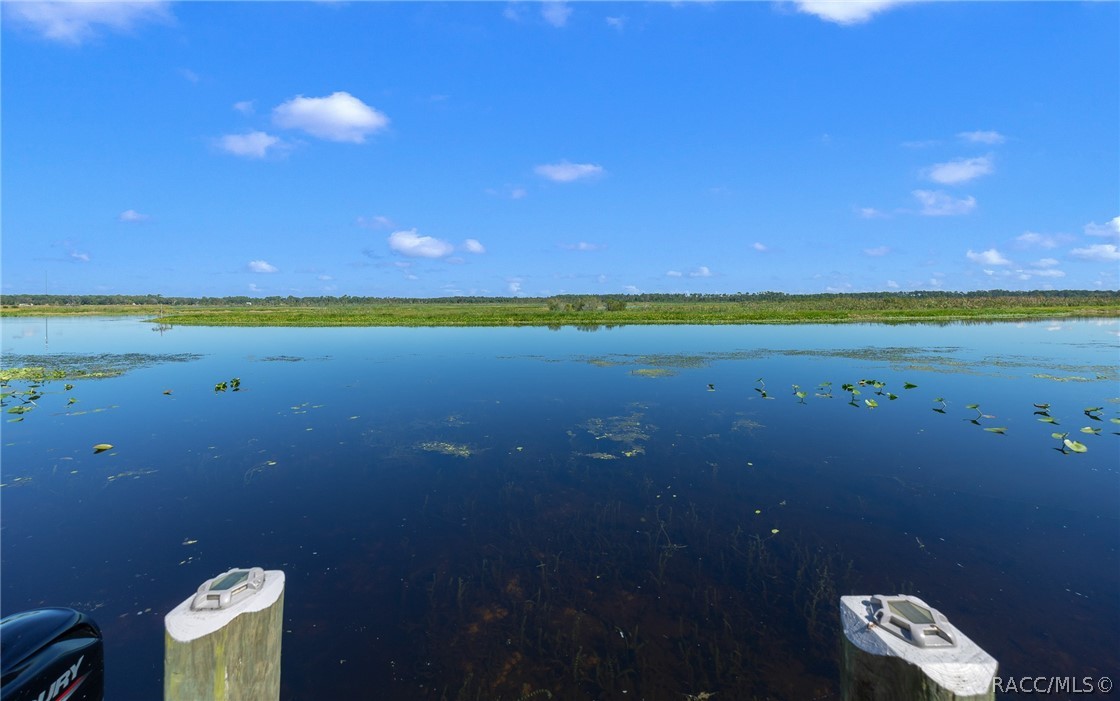 5911 W Riverbend Road, Dunnellon, FL 34433
