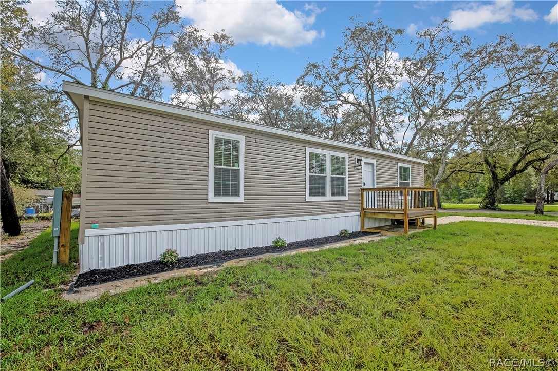 6790 W Park Drive, Homosassa, FL 34446