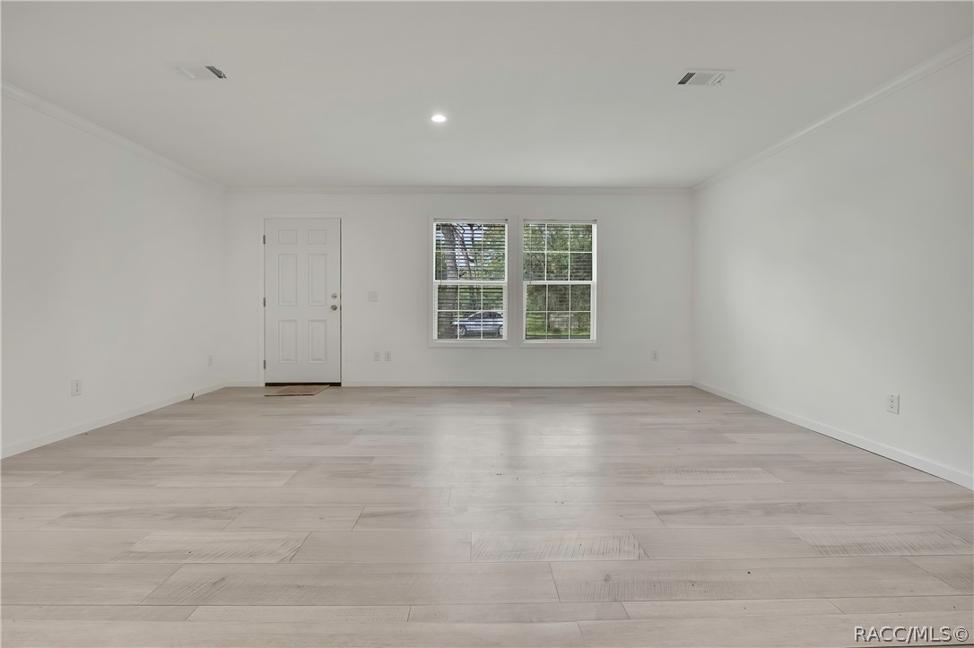 6790 W Park Drive, Homosassa, FL 34446