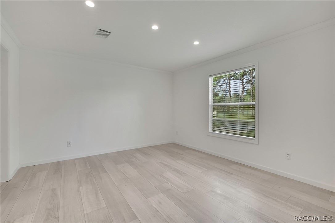 6790 W Park Drive, Homosassa, FL 34446