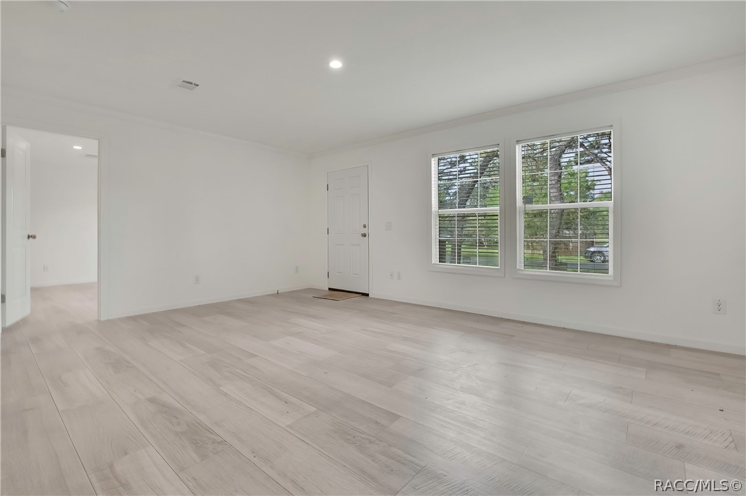 6790 W Park Drive, Homosassa, FL 34446