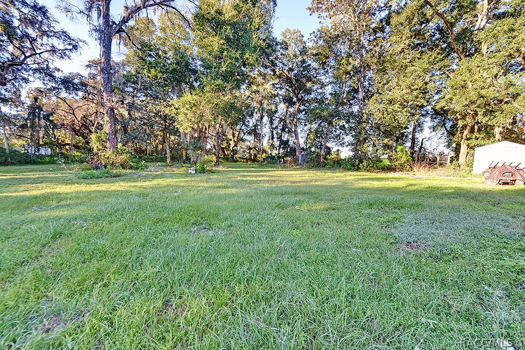 7090 S Florida Avenue, Floral City, FL 34436