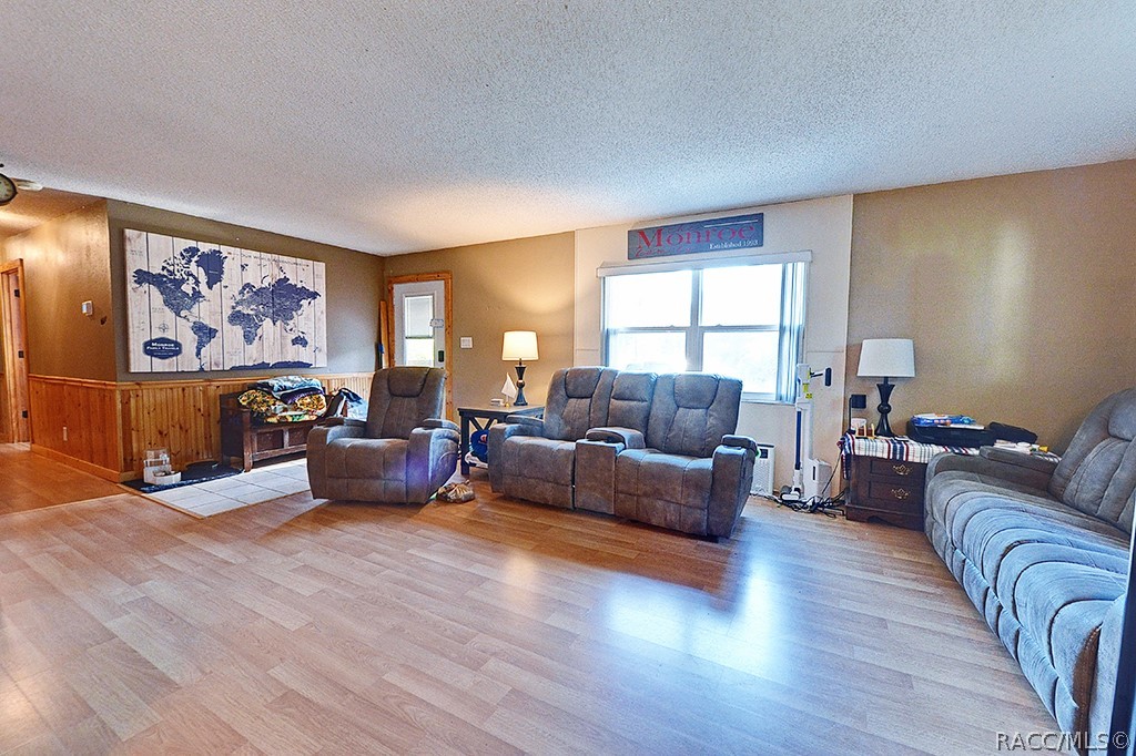 7090 S Florida Avenue, Floral City, FL 34436