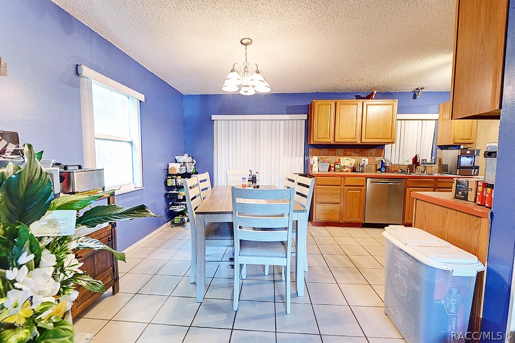 7090 S Florida Avenue, Floral City, FL 34436