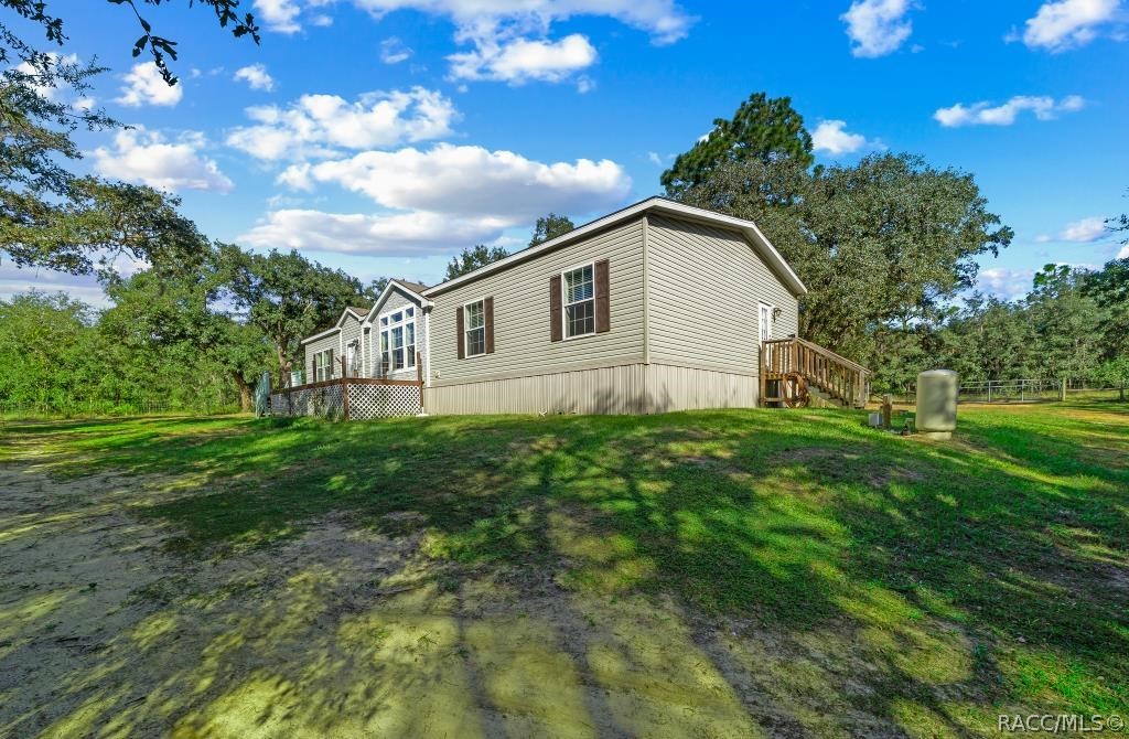 4204 W Donali Court, Homosassa, FL 34446