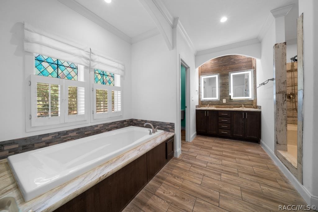 4204 W Donali Court, Homosassa, FL 34446