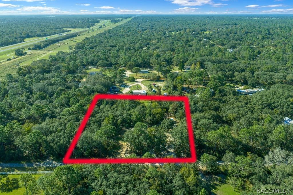 4204 W Donali Court, Homosassa, FL 34446