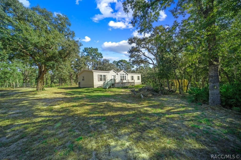 4204 W Donali Court, Homosassa, FL 34446