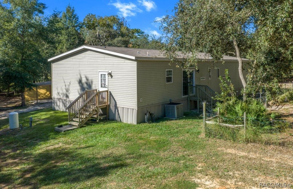 4204 W Donali Court, Homosassa, FL 34446