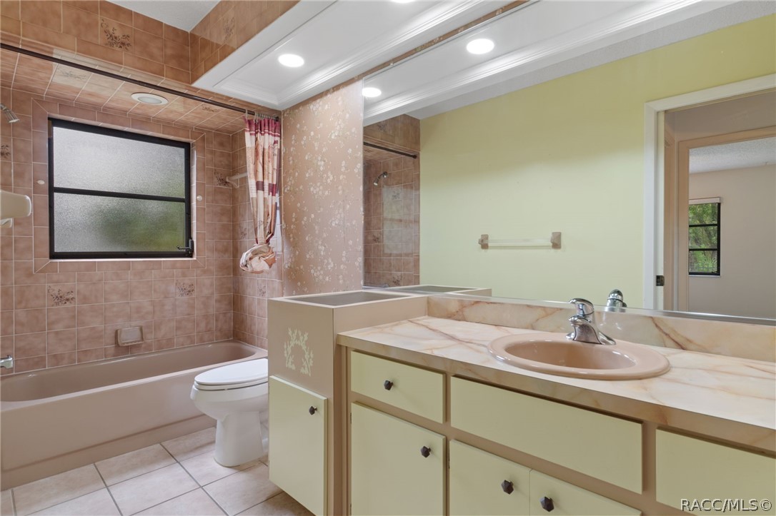 9 N TUPELO Court, Homosassa, FL 34446