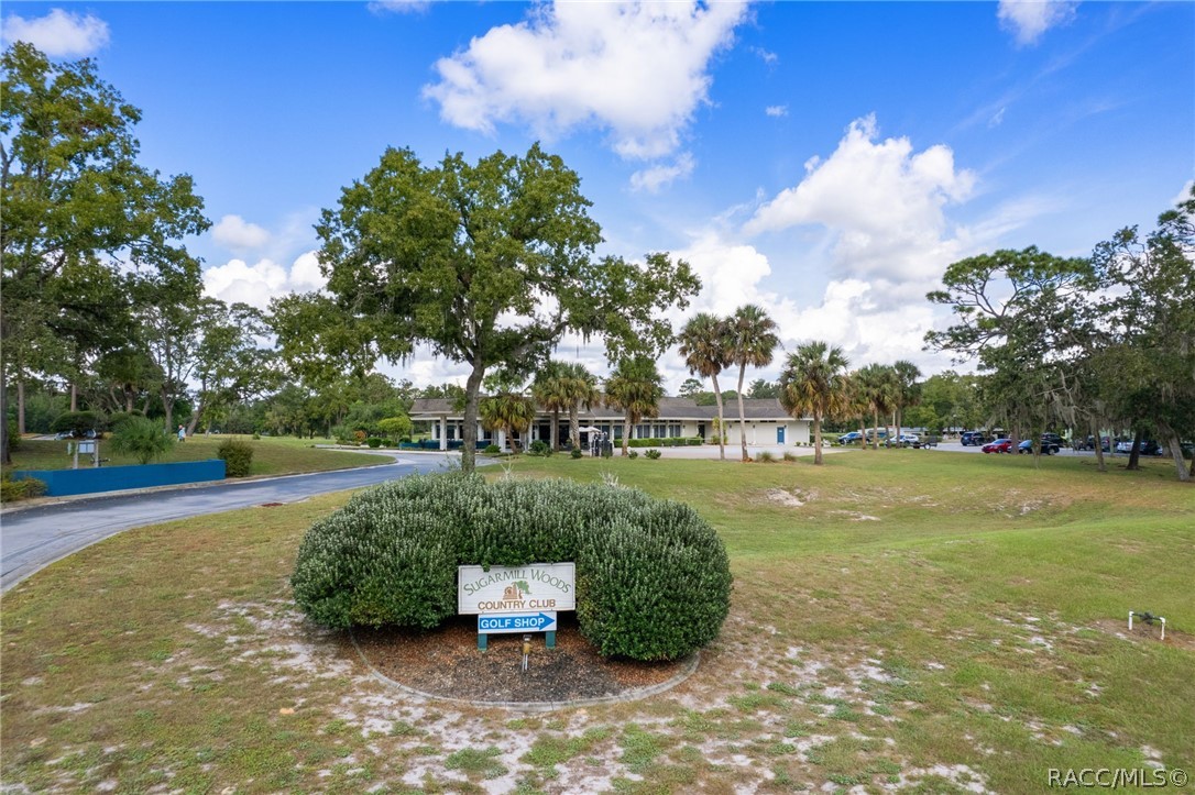 9 N TUPELO Court, Homosassa, FL 34446
