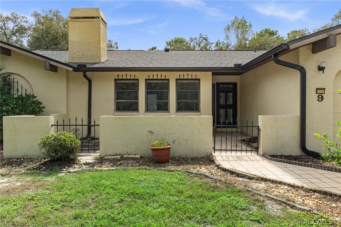 9 N TUPELO Court, Homosassa, FL 34446