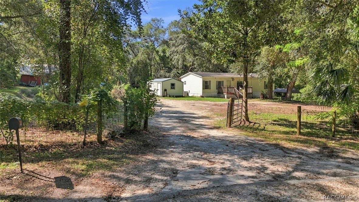 6820 N Dawson Drive, Hernando, FL 34442