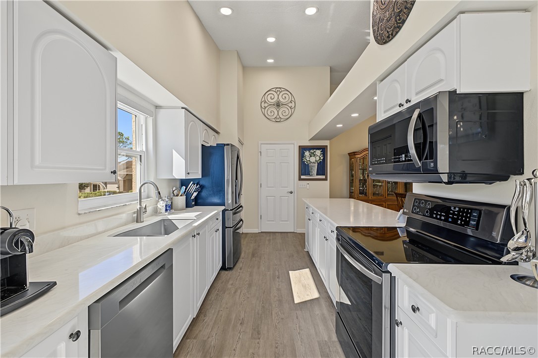 2427 Hidden Trail Drive, Spring Hill, FL 34606