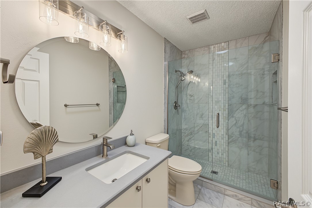 2427 Hidden Trail Drive, Spring Hill, FL 34606