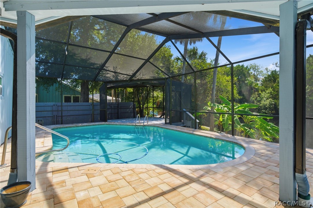 11782 W Valley Spring Lane, Homosassa, FL 34448