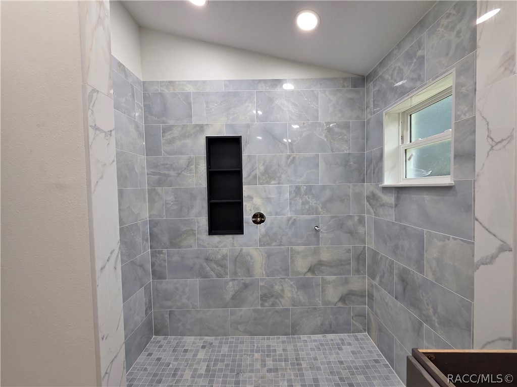 10487 W Dunnellon Road, Crystal River, FL 34428