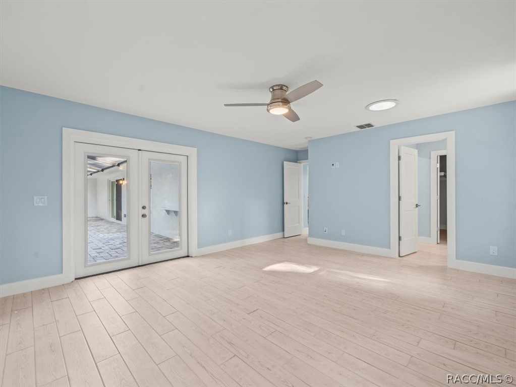 11815 W Waterway Drive, Homosassa, FL 34448