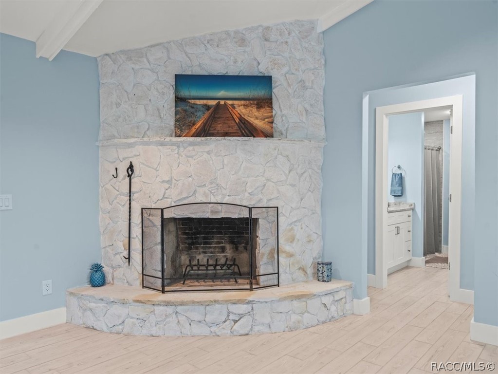11815 W Waterway Drive, Homosassa, FL 34448