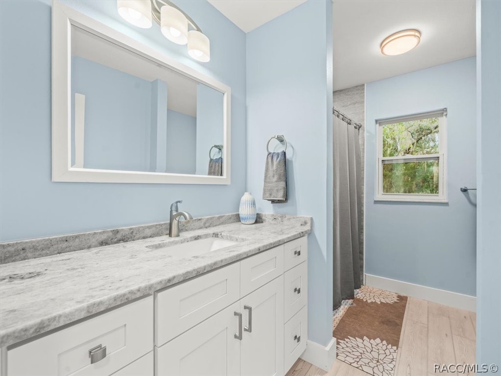 11815 W Waterway Drive, Homosassa, FL 34448