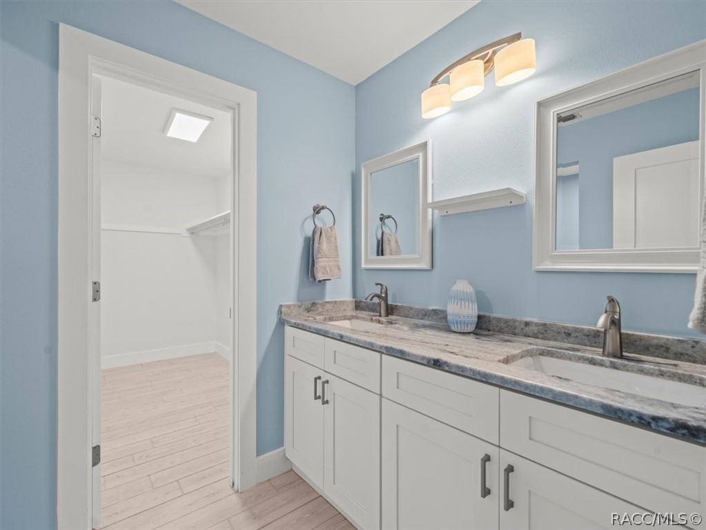 11815 W Waterway Drive, Homosassa, FL 34448