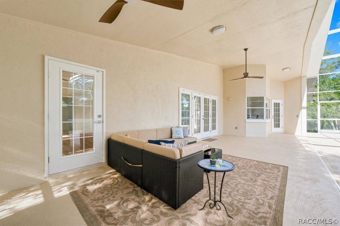 18 Dahlia Court S, Homosassa, FL 34446