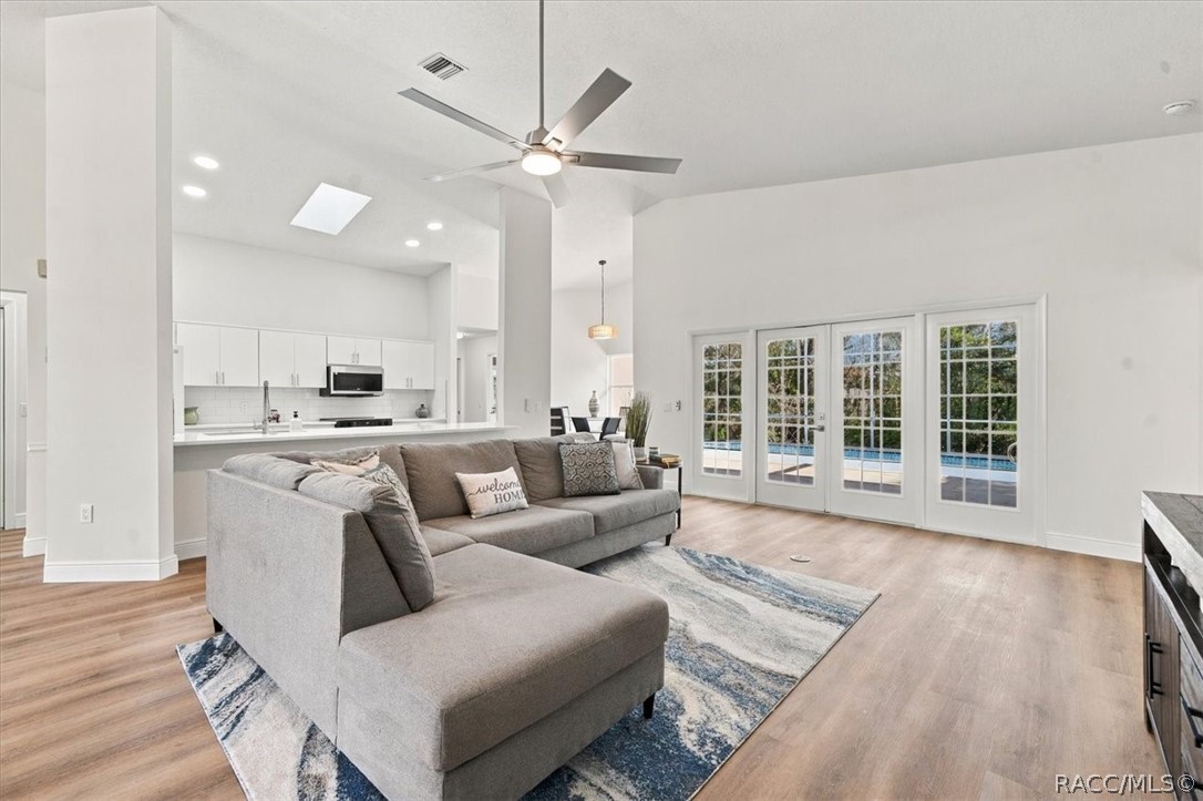 18 Dahlia Court S, Homosassa, FL 34446